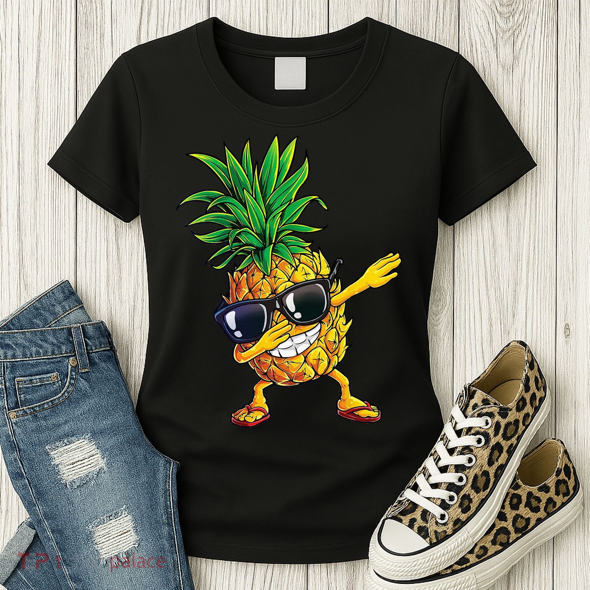 Dabbing Pineapple Sunglasses Aloha Beaches Hawaii Hawaiian Women's T-Shirt