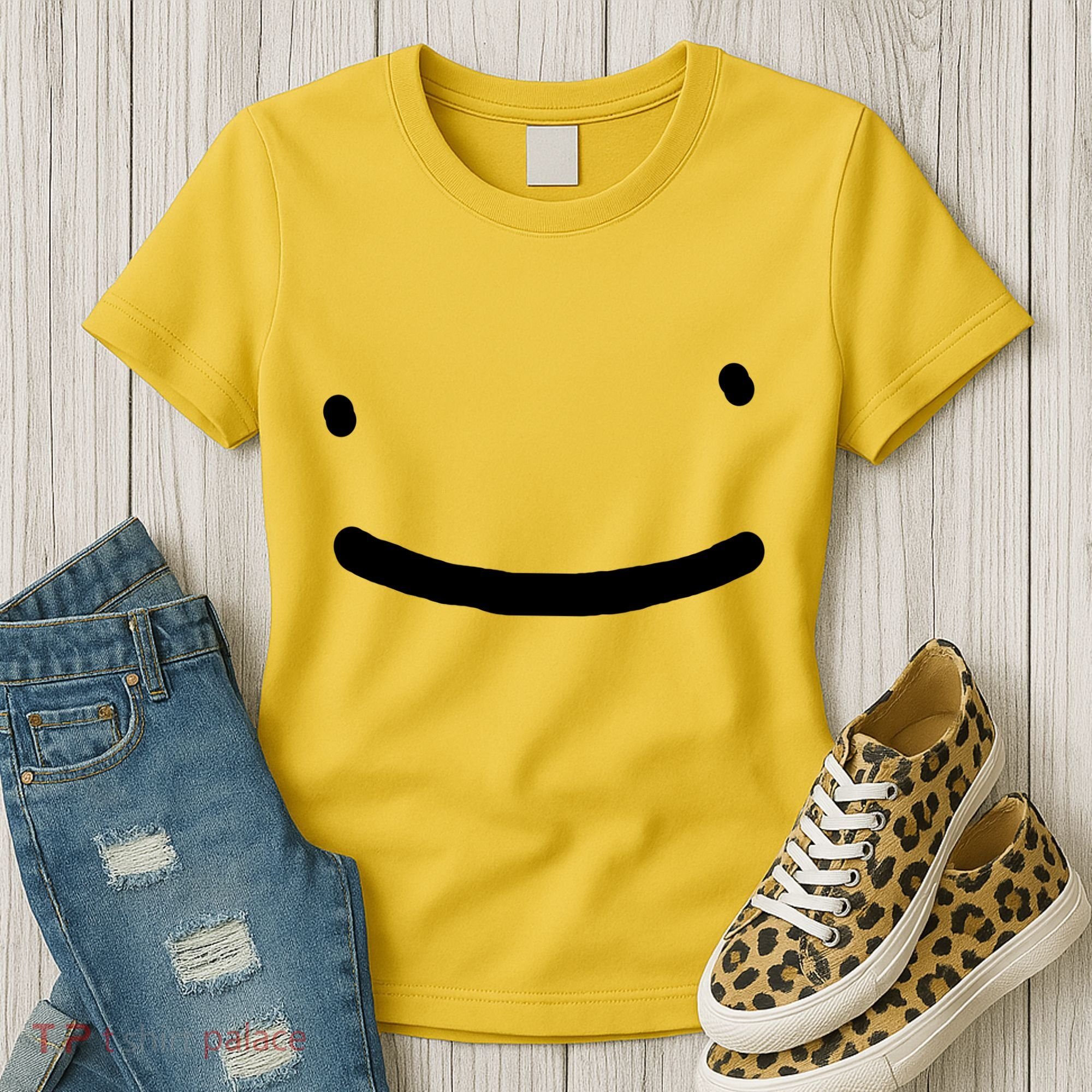 Dreamy Smiley Face Women's T-Shirt