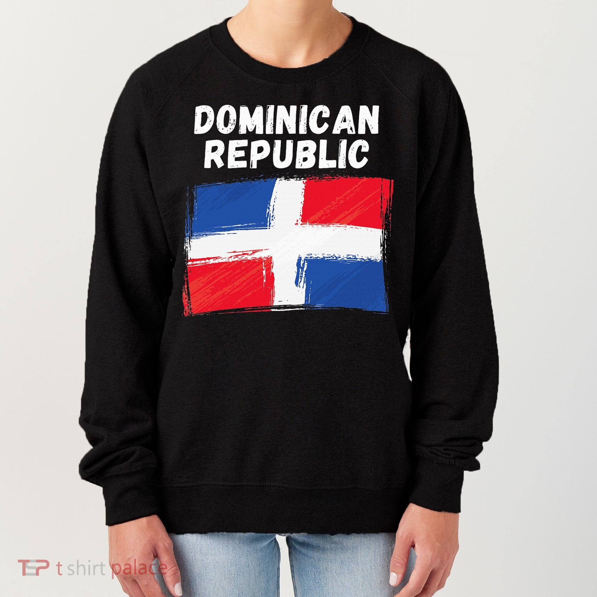 Dominican Republic Flag Retro Distressed Flag Women's Sweatshirt