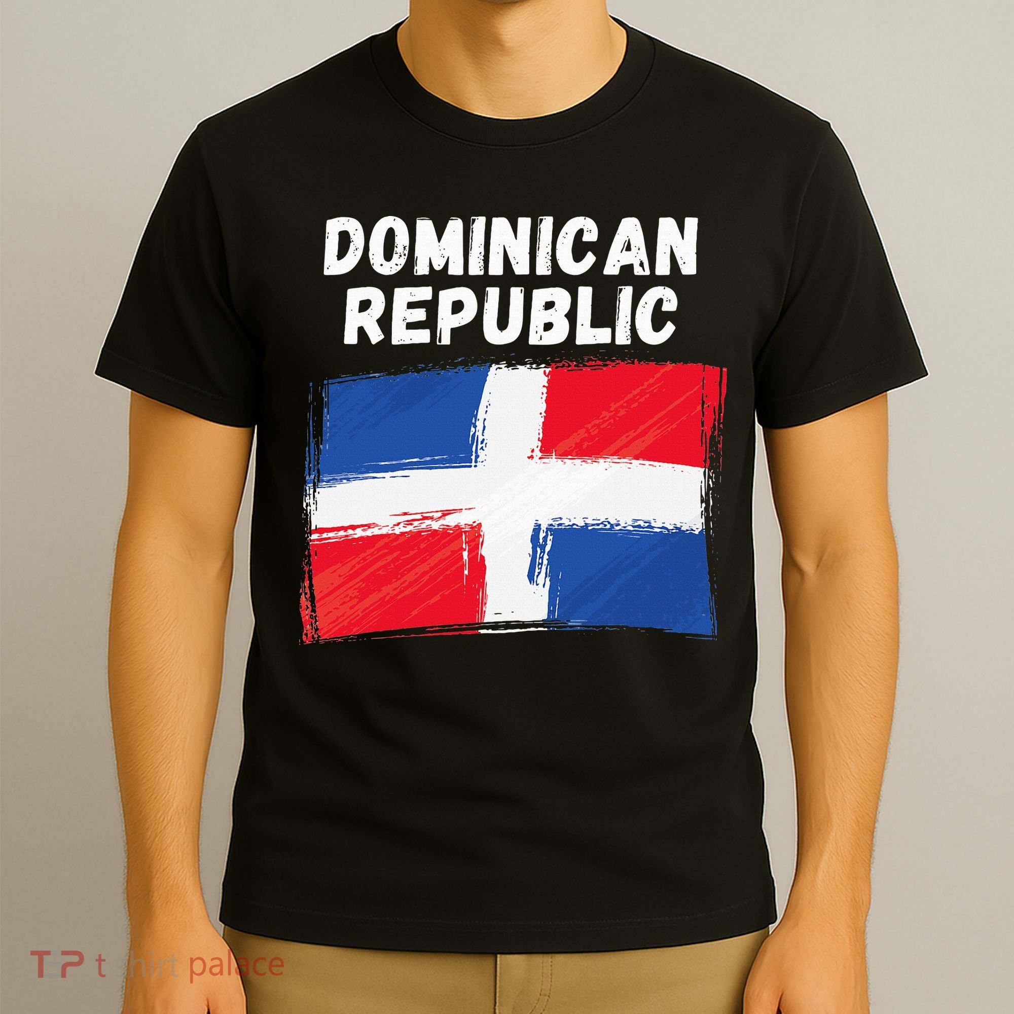 Dominican Republic Flag Retro Distressed Flag T-Shirt