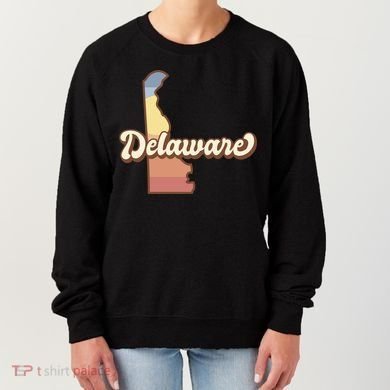 Delaware Retro Sunset Women's Sweatshirt