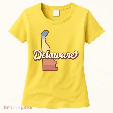 Delaware Retro Sunset Women's T-Shirt