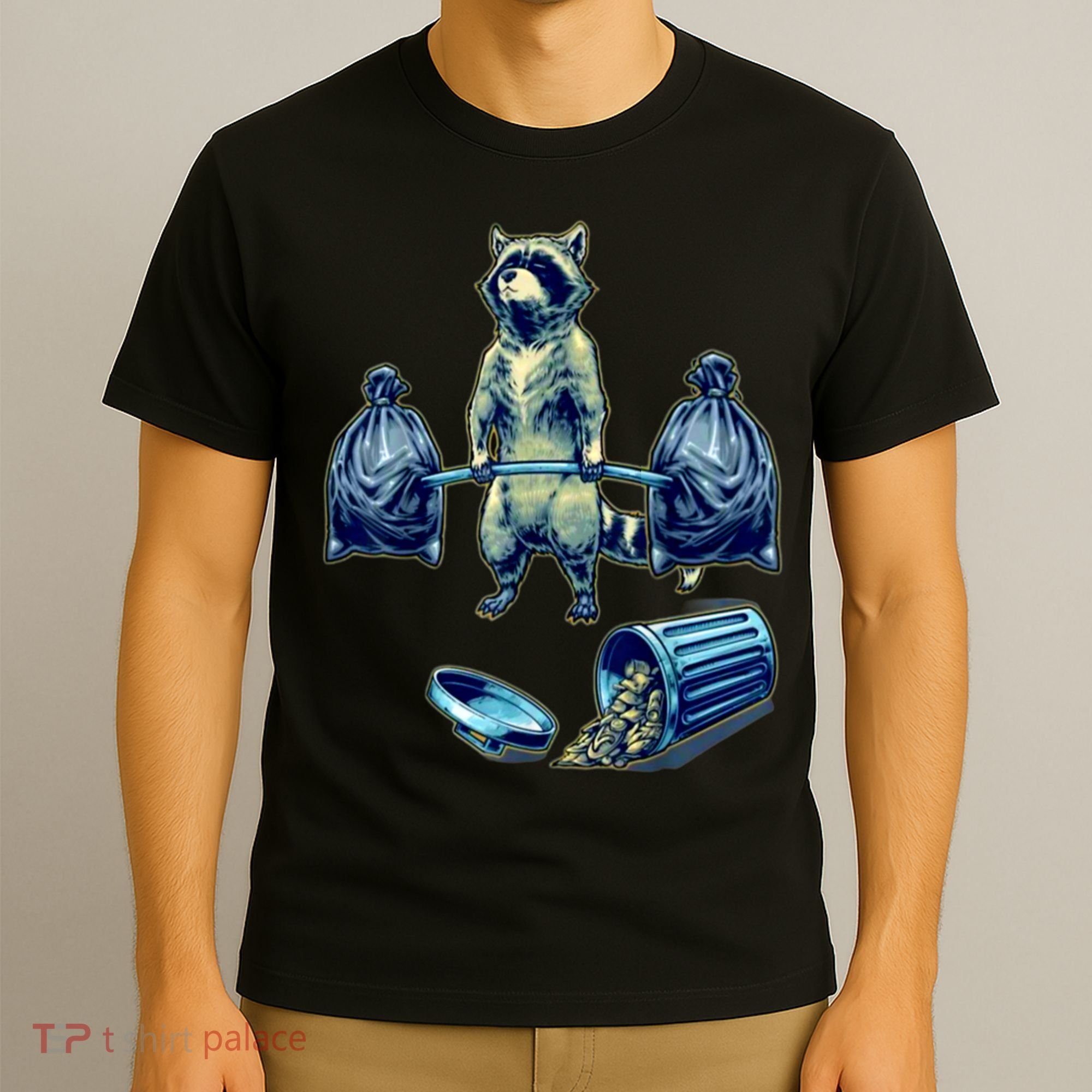 Deadlifting Raccoon Weightlifting Bodybuilding Fitness Gym T-Shirt