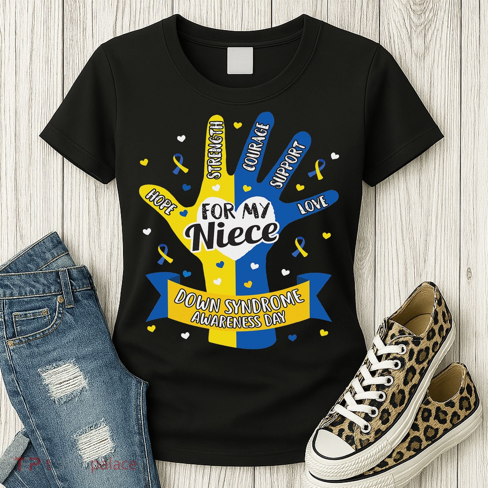 Down Syndrome Aunt Uncle Niece Love Awareness Gift Women's T-Shirt