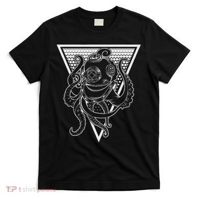 Deep Sea Diving Helmet Kraken Octopus Underwater Diver Gift T-Shirt