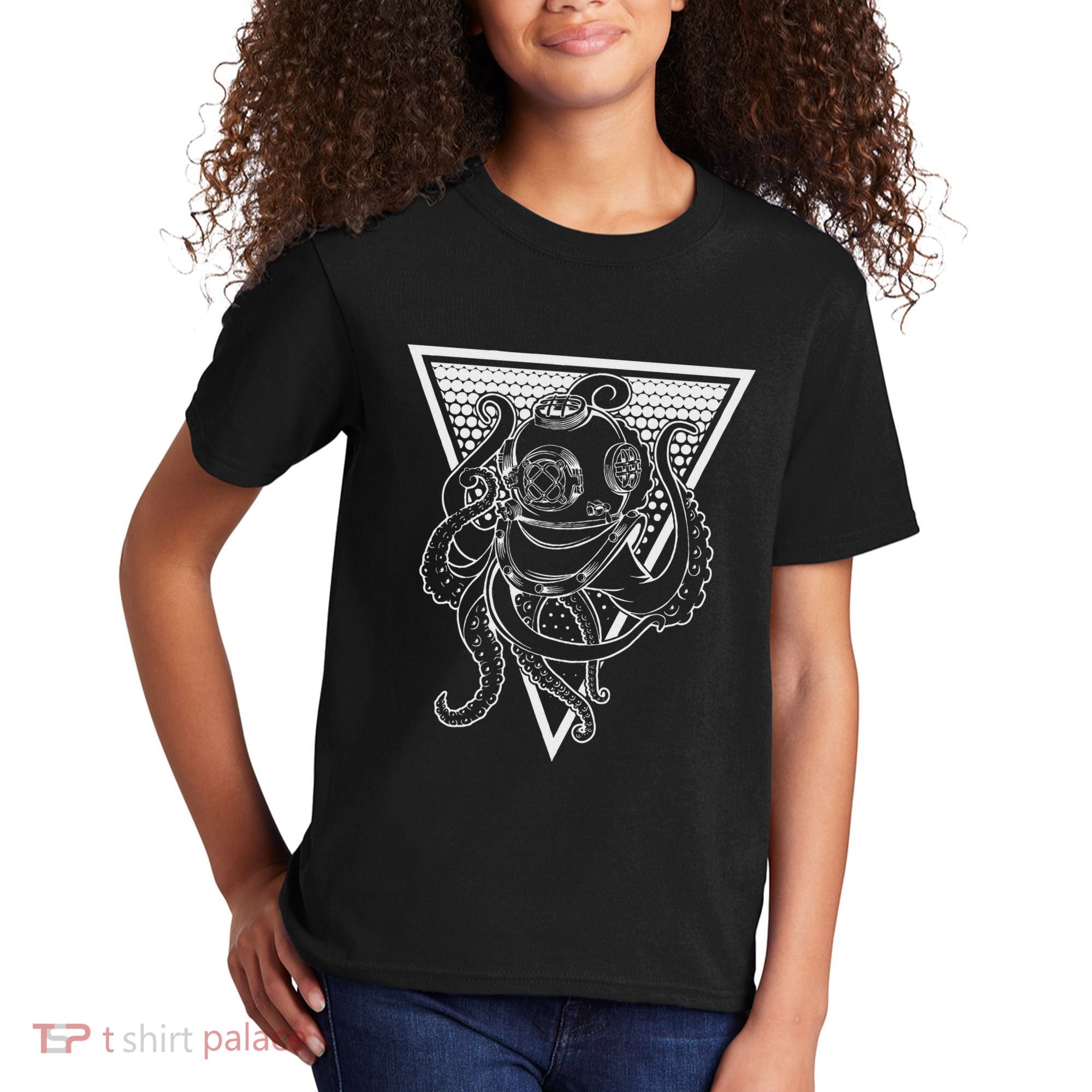 Deep Sea Diving Helmet Kraken Octopus Underwater Diver Gift Kids T-Shirt