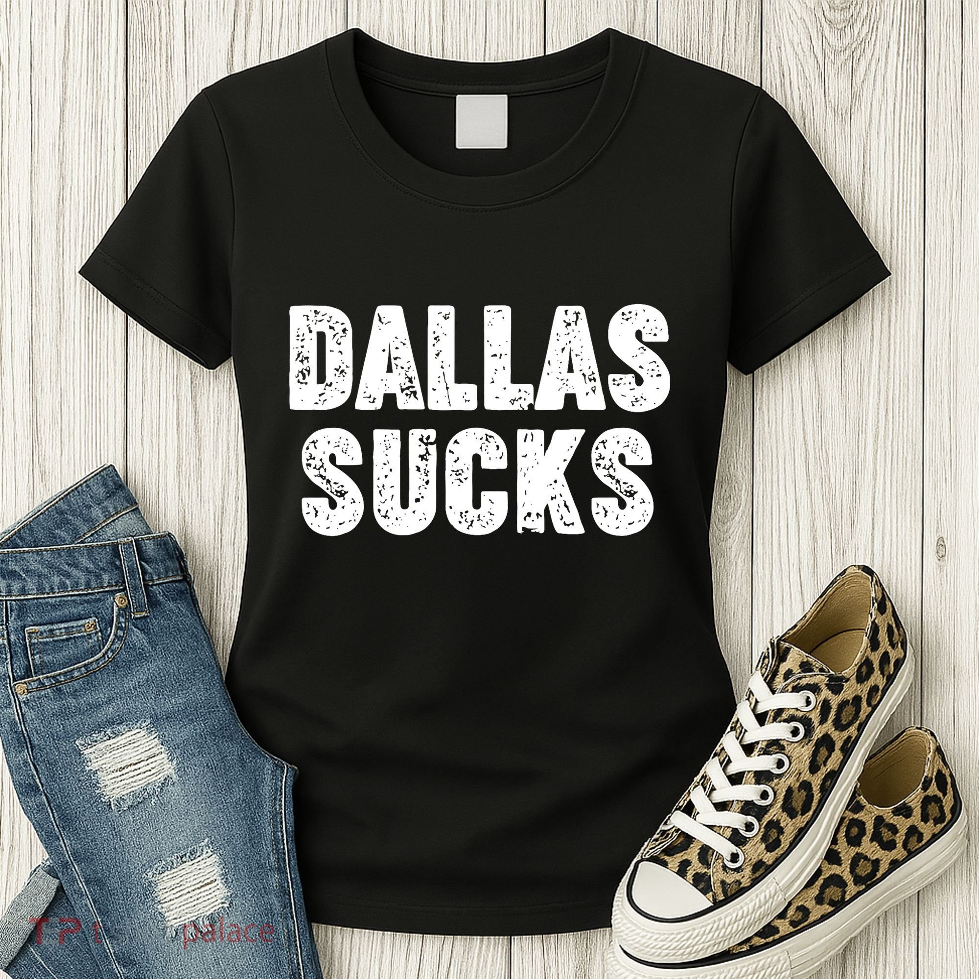 Dallas Sucks Women's T-Shirt