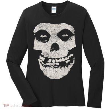 Distressed Skull Women's Long Sleeve Shirt