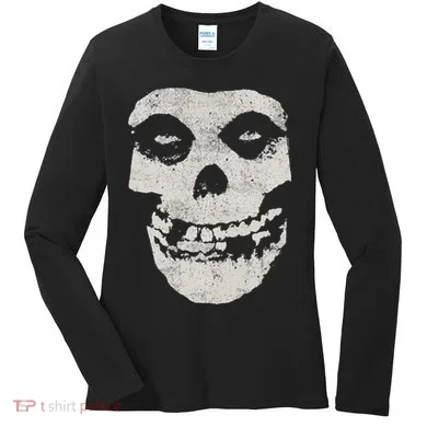 Distressed Skull Women's Long Sleeve Shirt