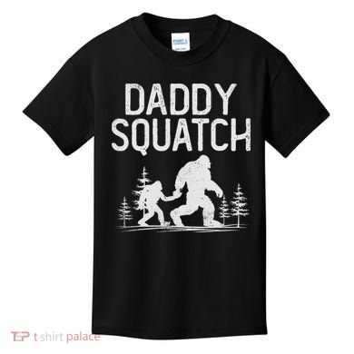 Daddy Squatch Funny Bigfoot Daddy Dad Father's Day Kids T-Shirt