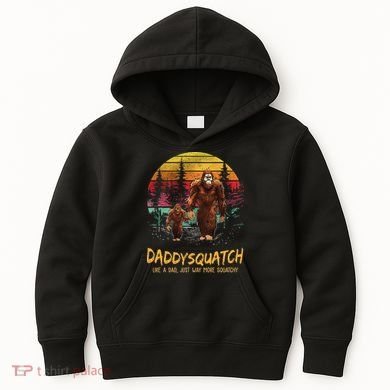 Daddy Squatch Like A Dad Way More Squatchy Retro Fathers Day Kids Hoodie