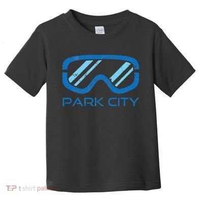 Distressed Ski & Snowboard Goggle Park City Utah Toddler T-Shirt