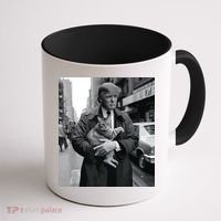 Donald Trump And Cat In Nyc Coffee Mug thumb 1
