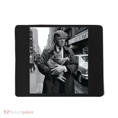 Donald Trump And Cat In Nyc Mousepad