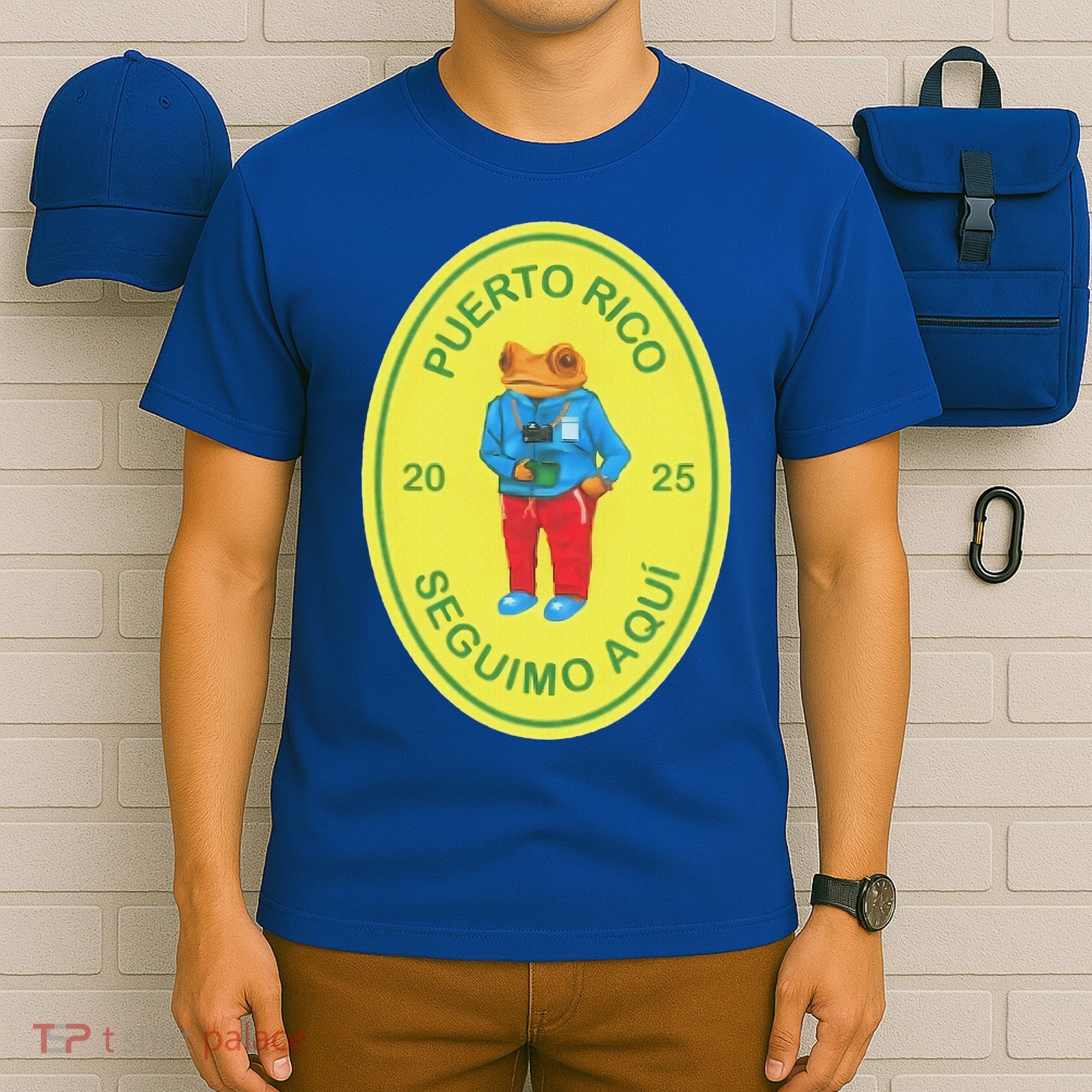 Debi Tirar Album Mas Fotos Frog T-Shirt