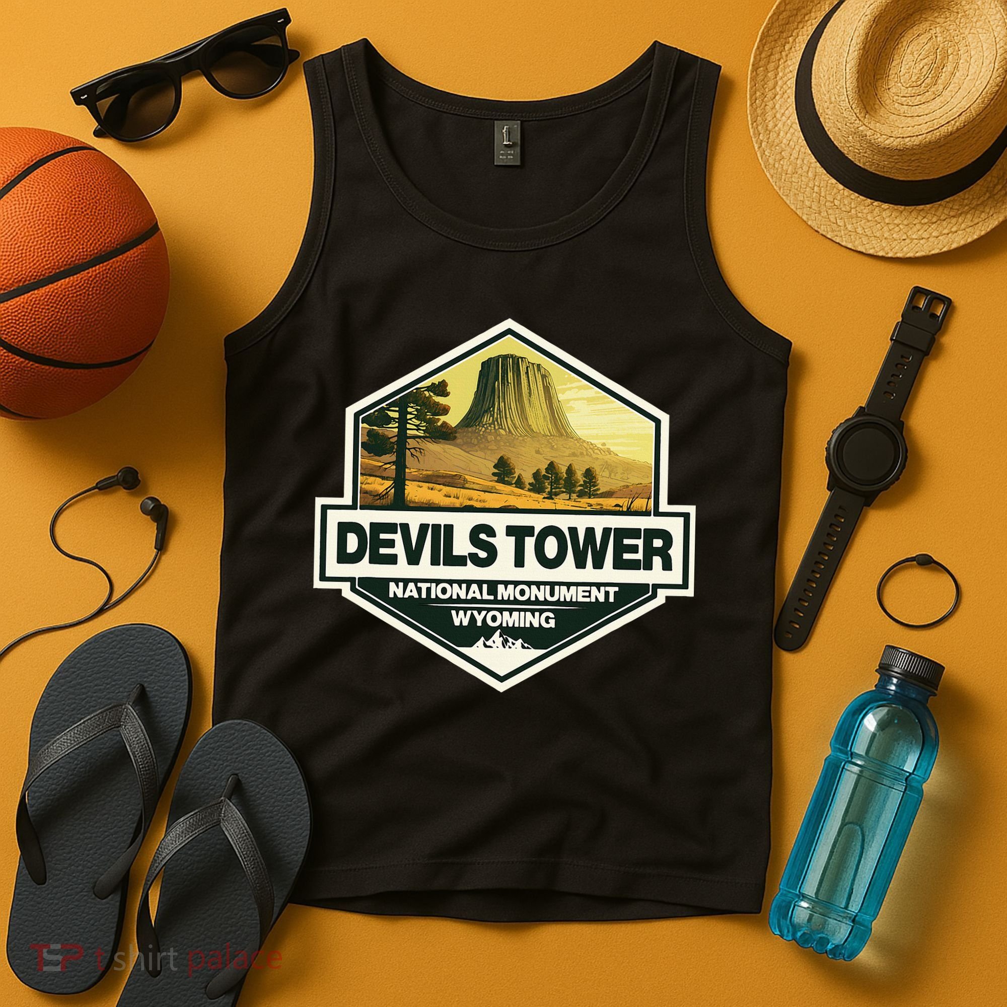 Devils Tower National Monument Wyoming Travel Art Badge Tank Top