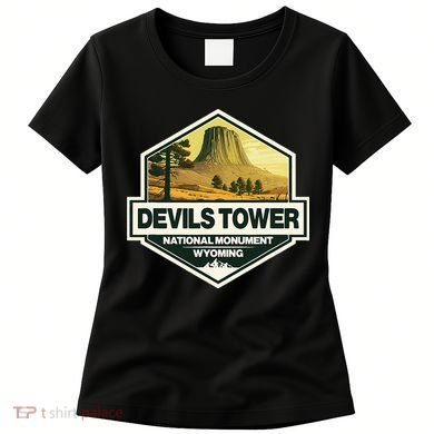 Devils Tower National Monument Wyoming Travel Art Badge Women's T-Shirt