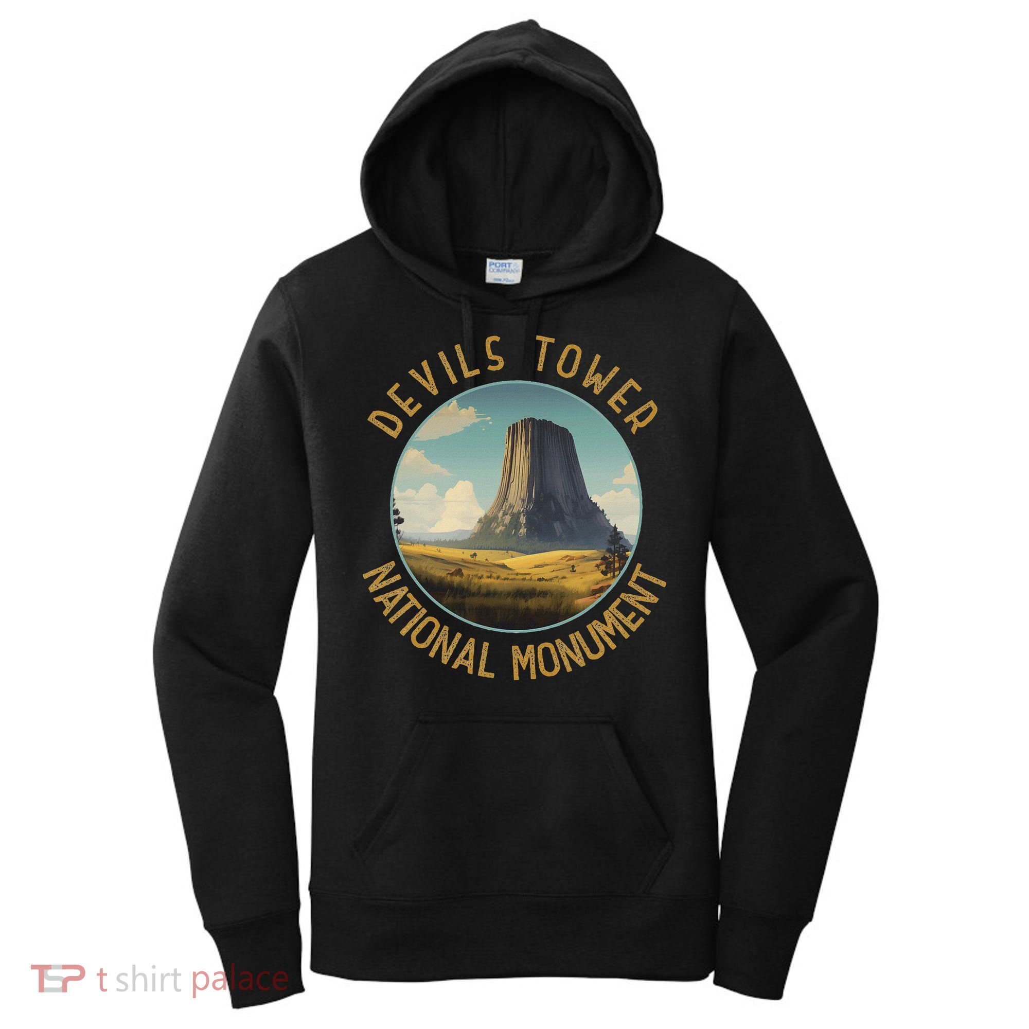 Devils Tower National Monument Distressed Circle Women's Hoodie
