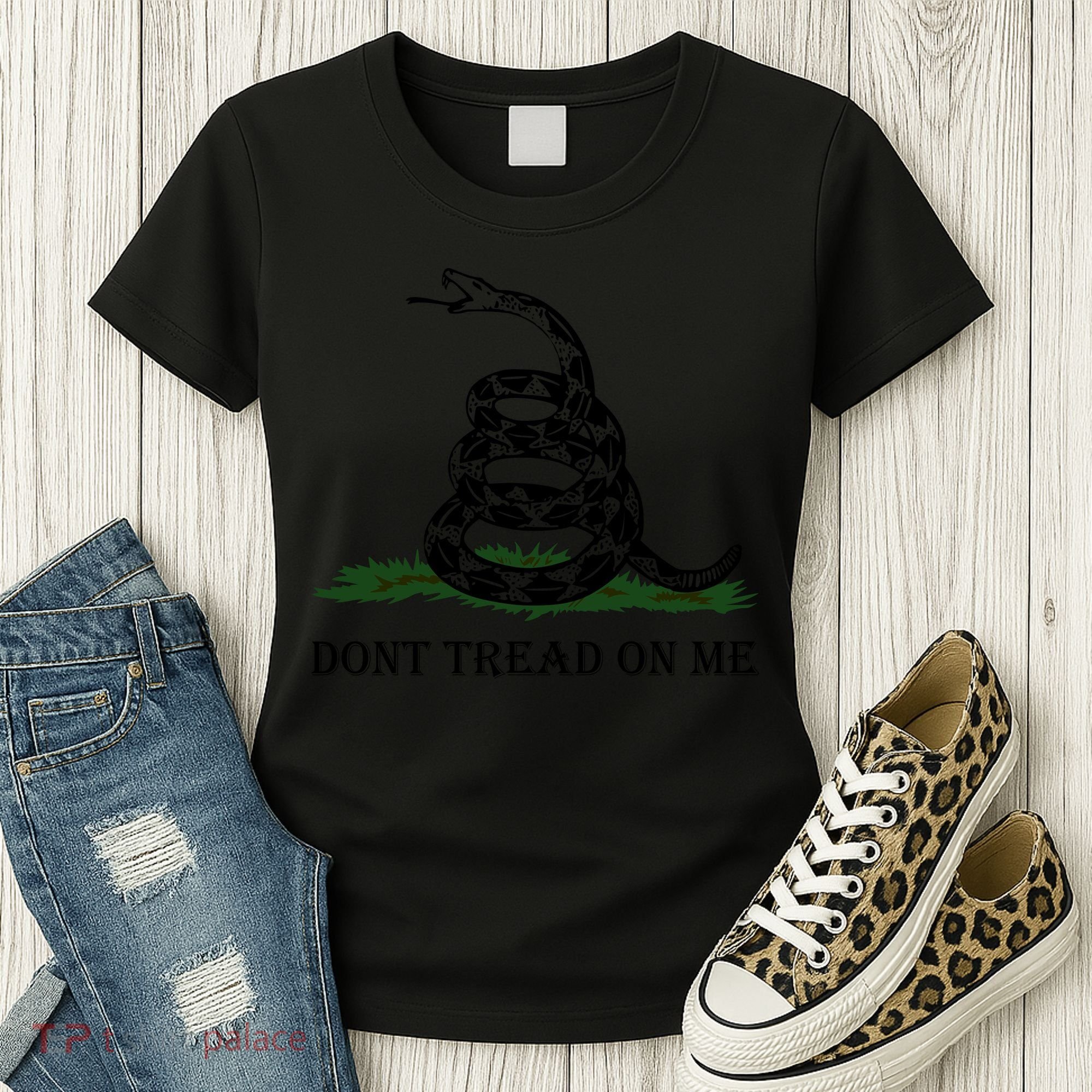 Dont Tread On Me | Gadsden Flag Women's T-Shirt