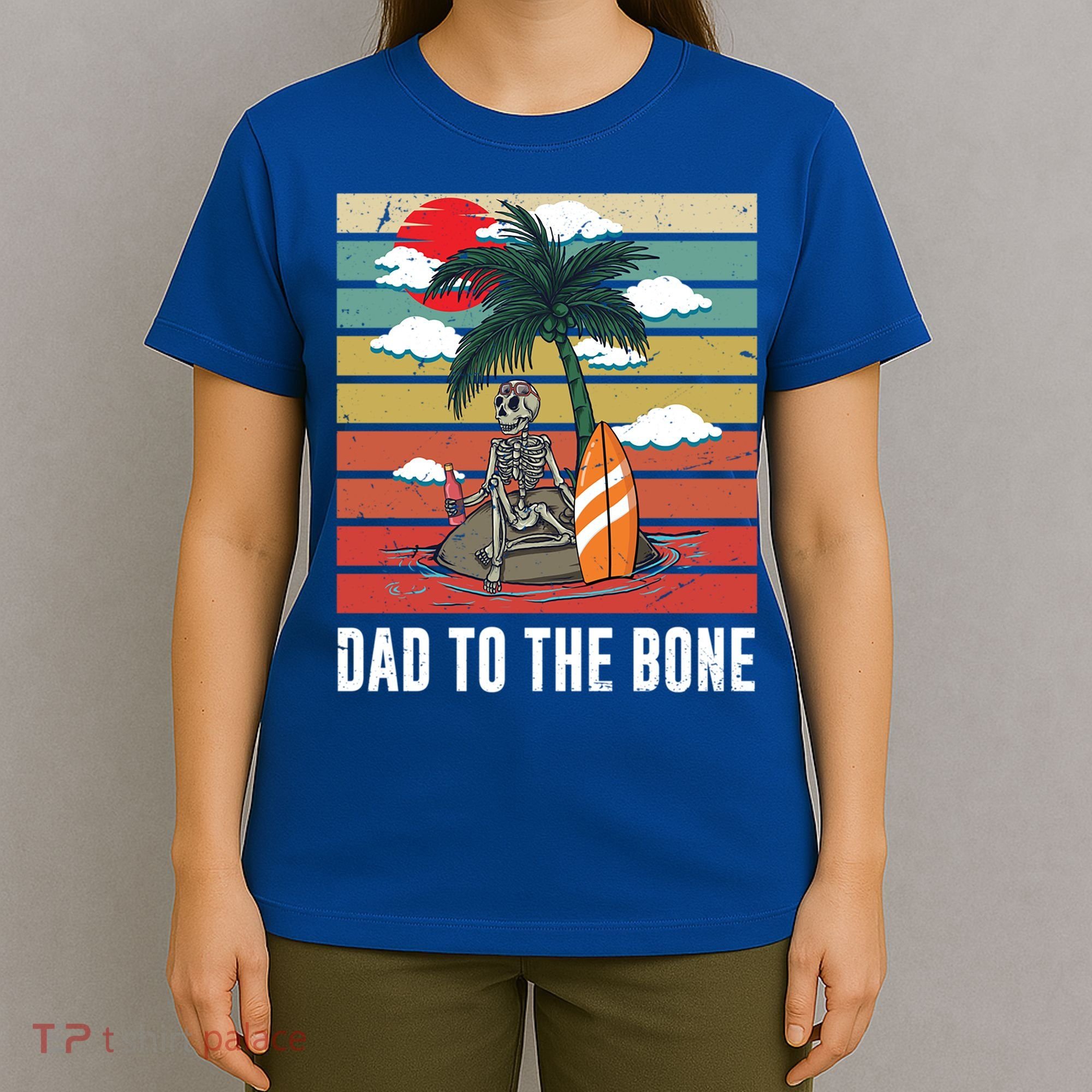 Dad To The Bone Spooky Skeleton Halloween Fathers Day Cute Gift T-Shirt