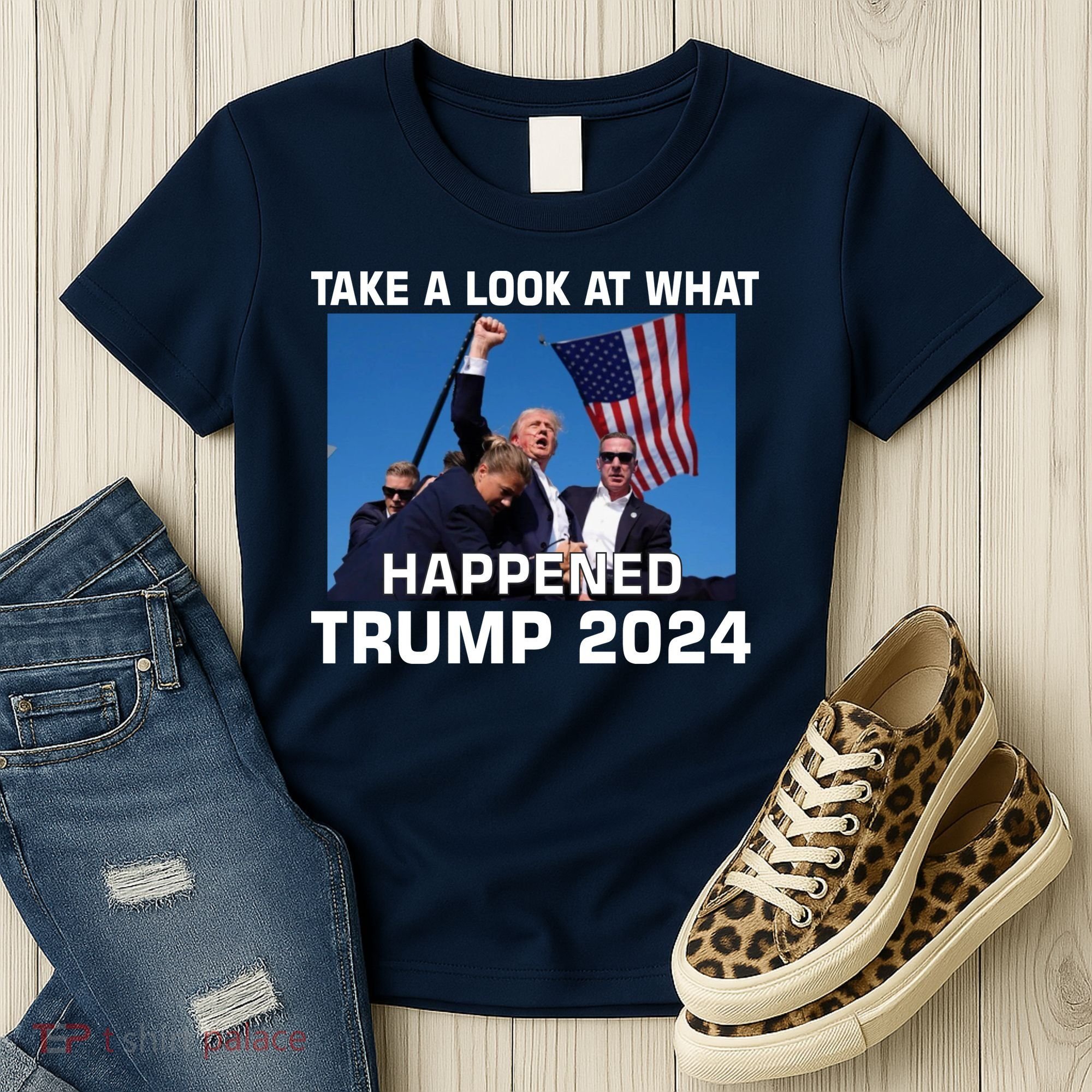 Donald Trump Take A Look What Happened I DonT Die Easily Women's T-Shirt
