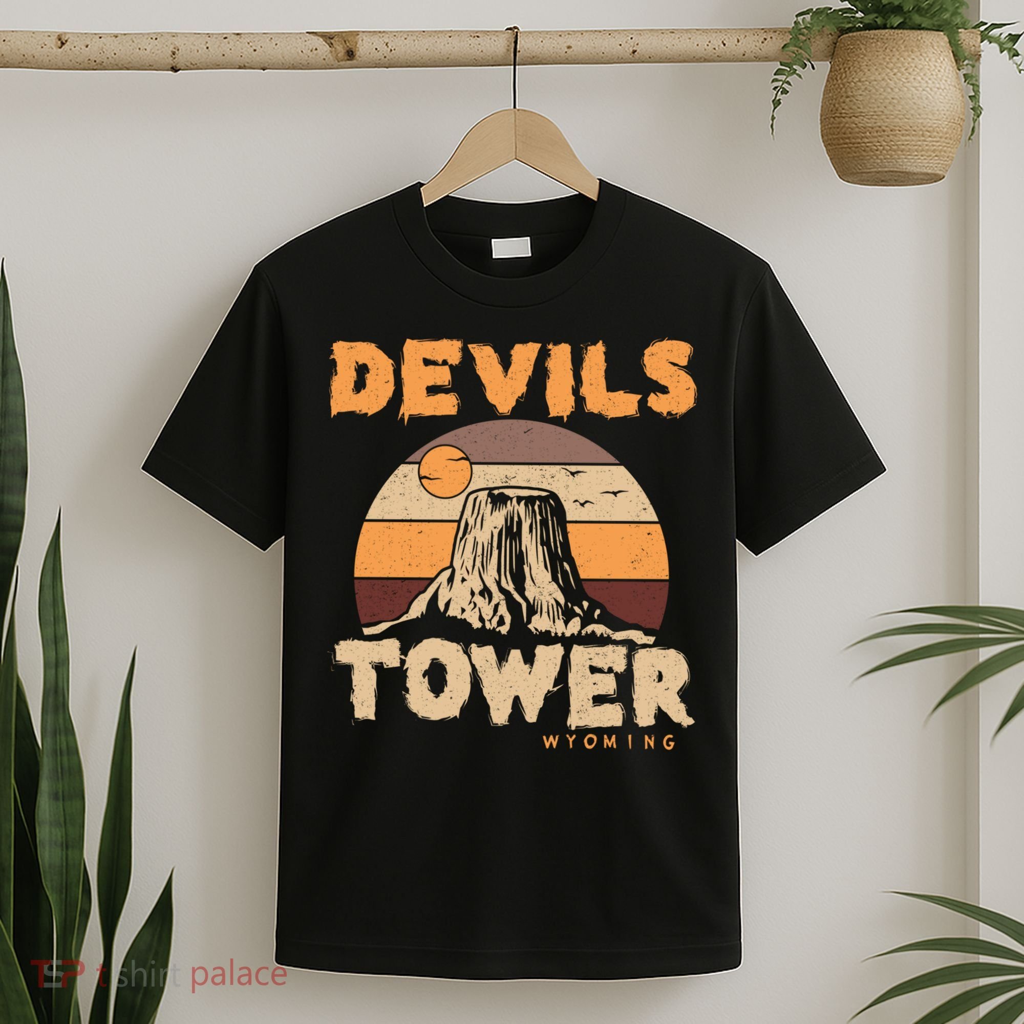 Devil's Tower Wyoming Hiking Camping Mountains Meaningful Gift T-Shirt