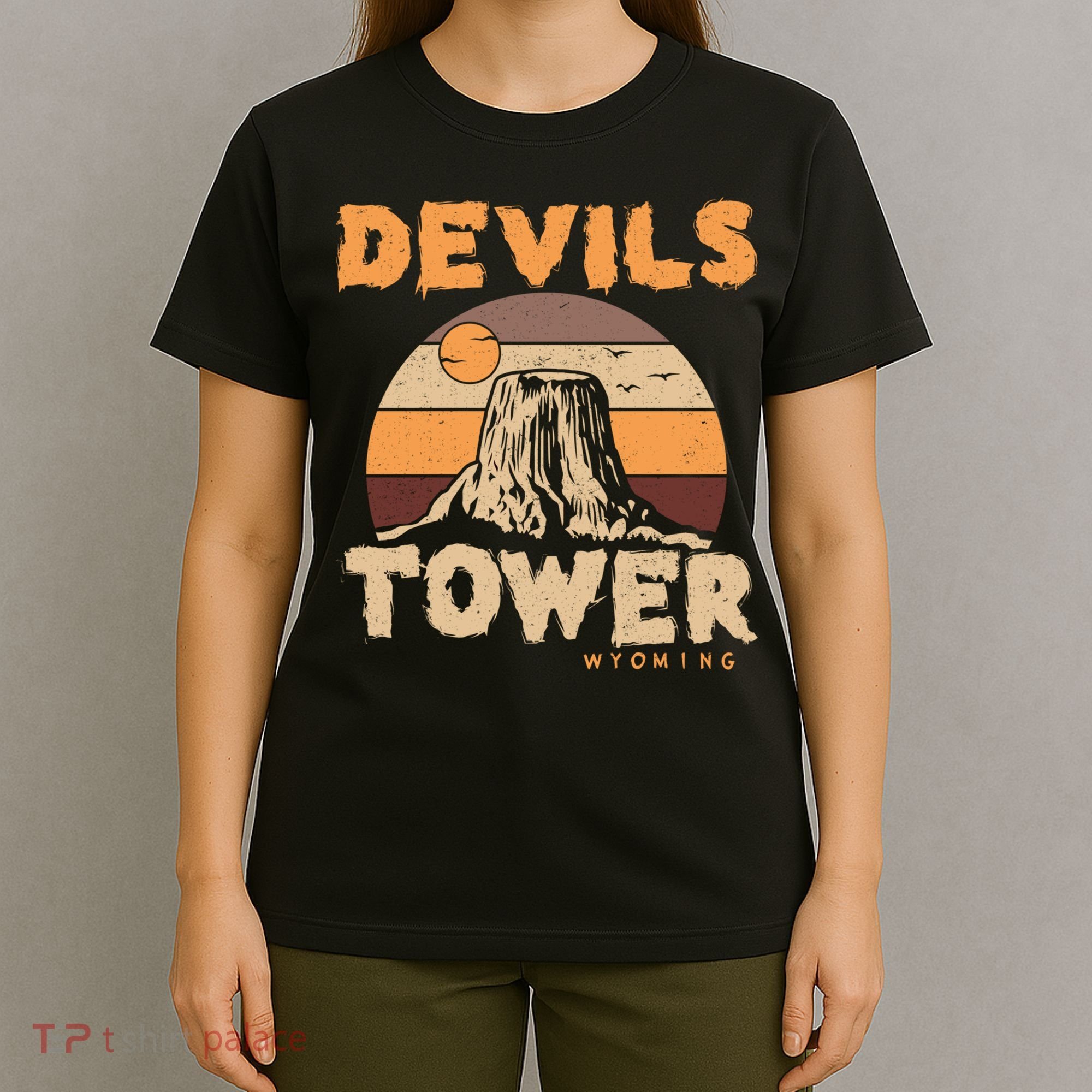 Devil's Tower Wyoming Hiking Camping Mountains Meaningful Gift T-Shirt