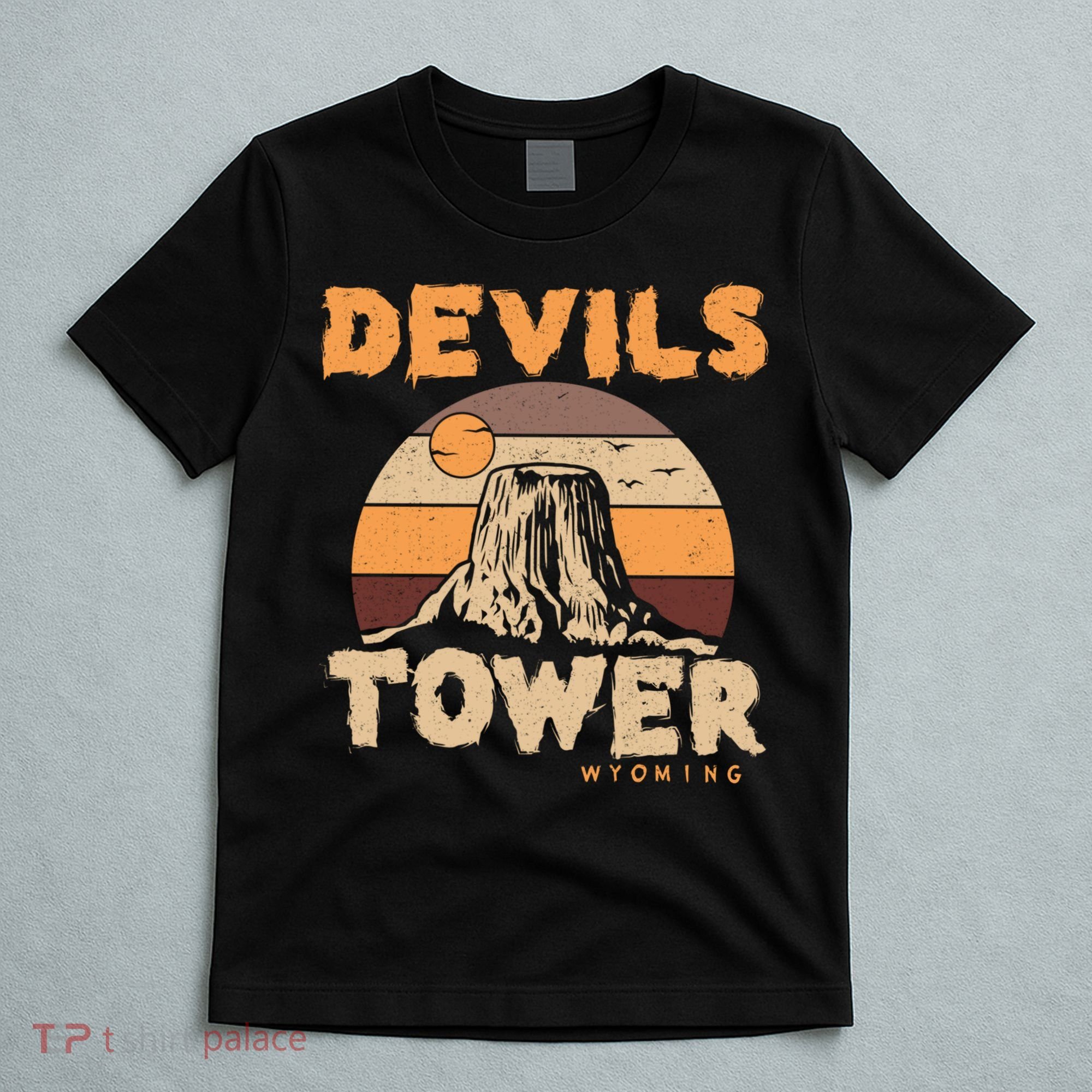 Devil's Tower Wyoming Hiking Camping Mountains Meaningful Gift T-Shirt