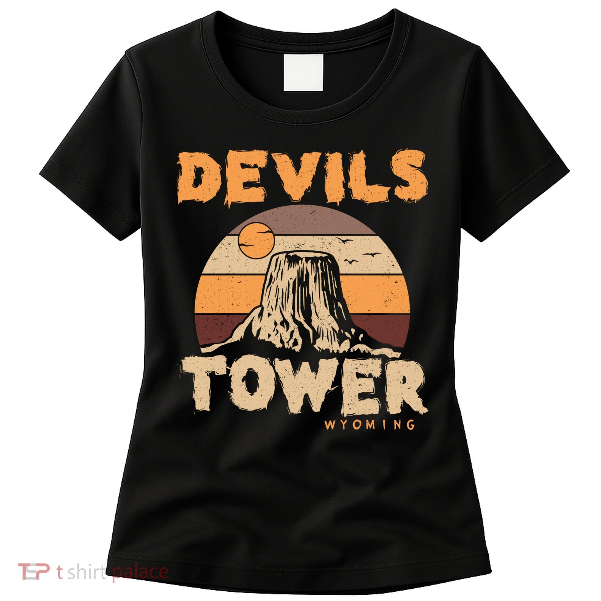 Devil's Tower Wyoming Hiking Camping Mountains Meaningful Gift Women's T-Shirt