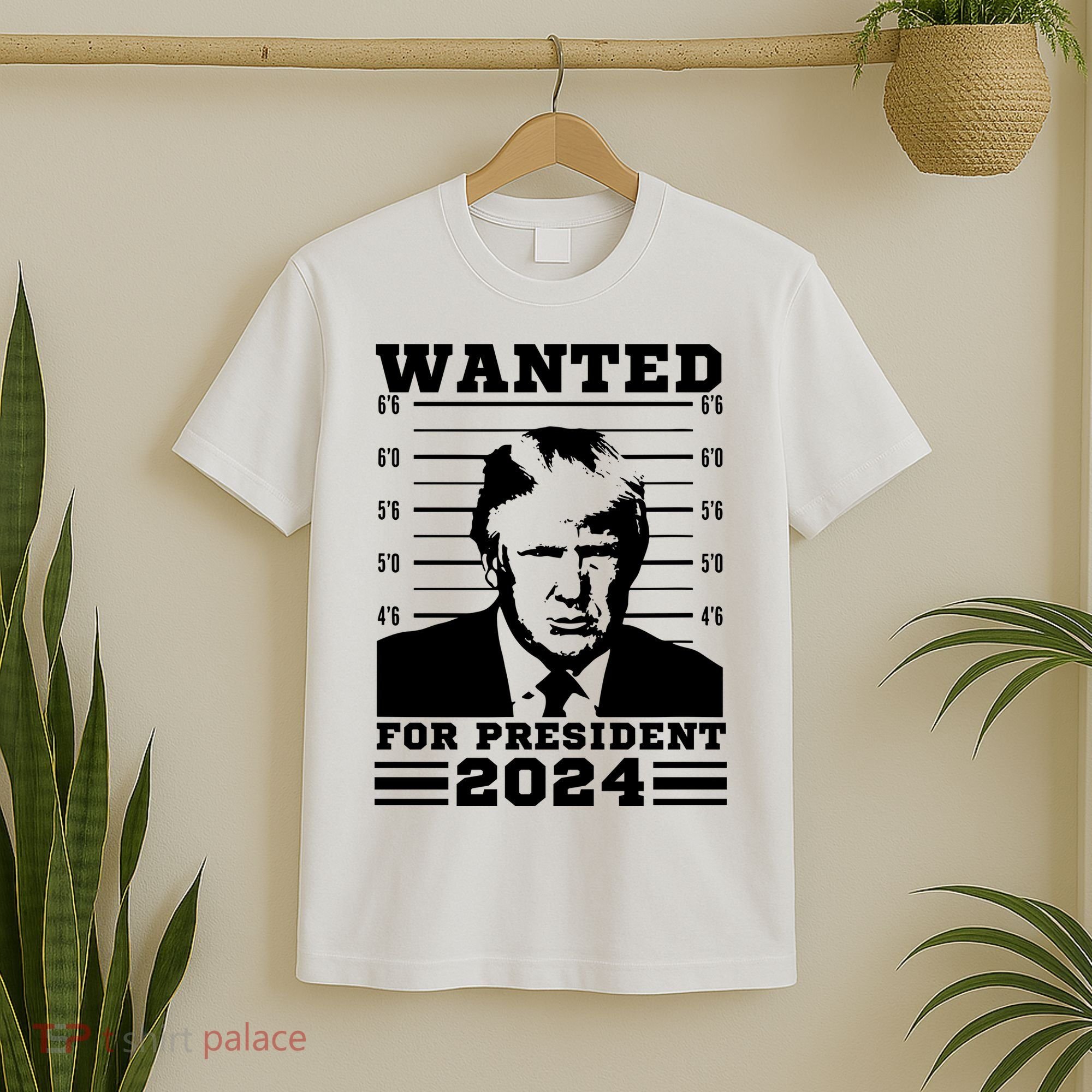 Donald Trump Wanted For President 2024 President Trump Mugshot. T-Shirt