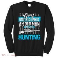 Don't Under Estimate An Old Man Who Loves Hunting Sweatshirt thumb 0