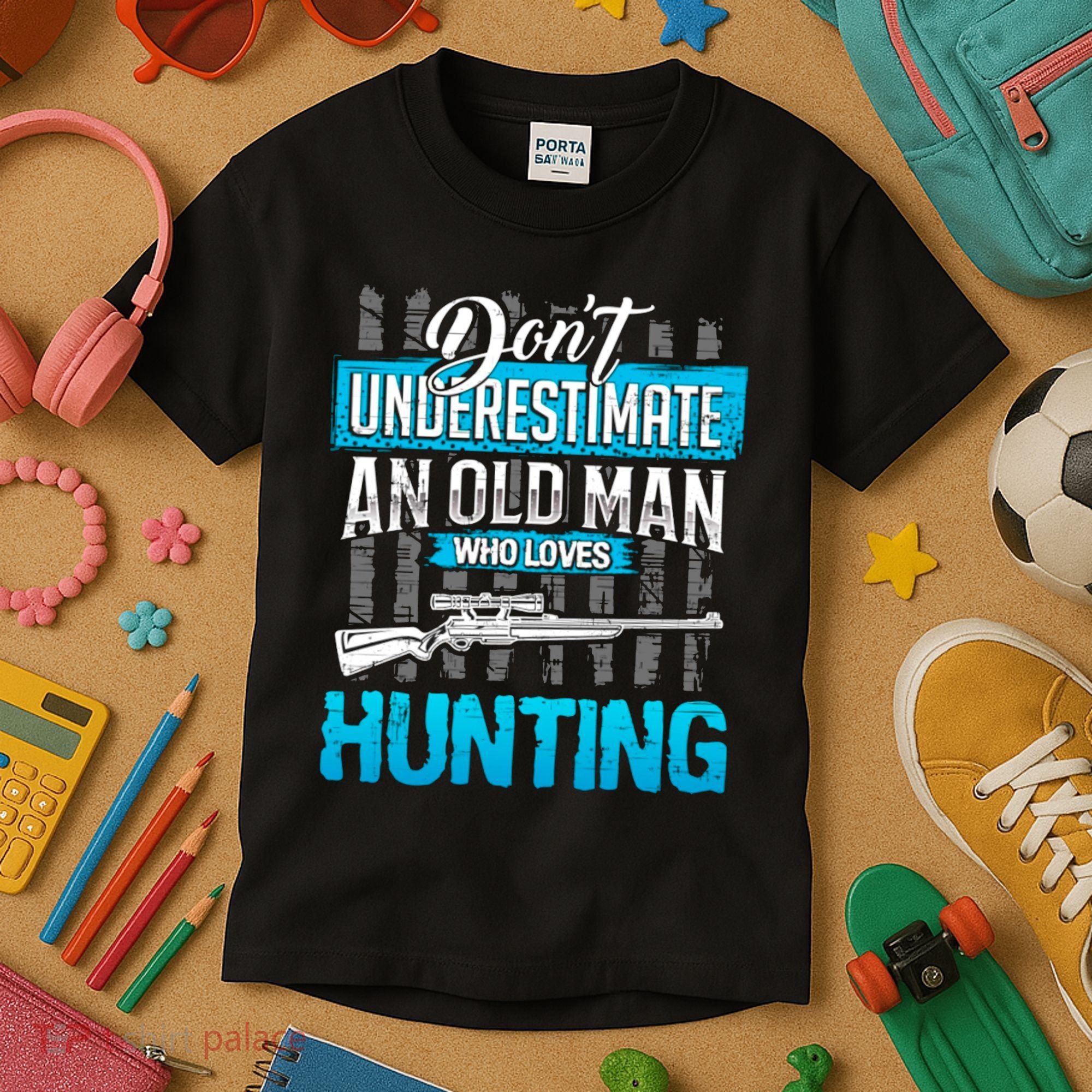 Don't Under Estimate An Old Man Who Loves Hunting Kids T-Shirt