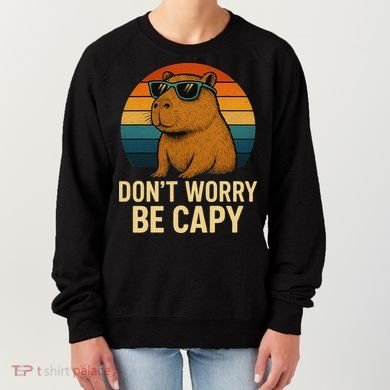 Don’t Worry Be Capy Funny Retro Sunset Capybara Sunglasses Women's Sweatshirt