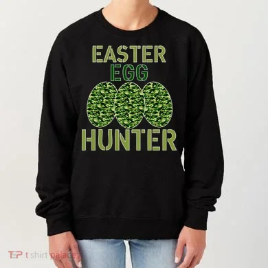 Easter Egg Hunter Camo Eggs Funny Egg Hunt Women's Sweatshirt