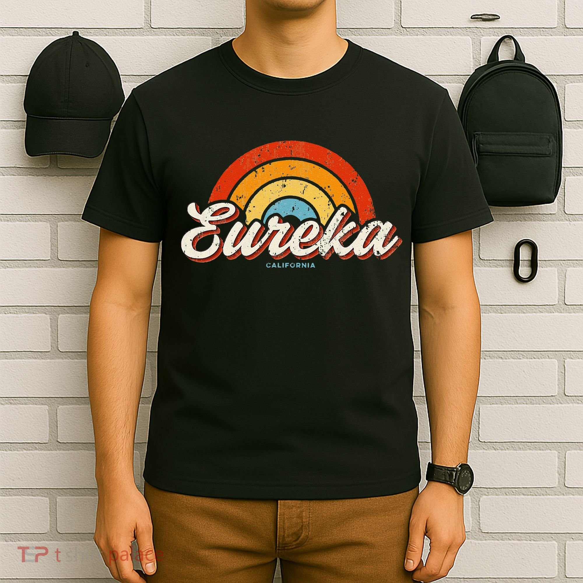 Eureka California Ca Vintage Rainbow Retro 70s T-Shirt