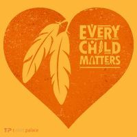 Every Child Matters Native American Feather Heart Kids T-Shirt thumb 4