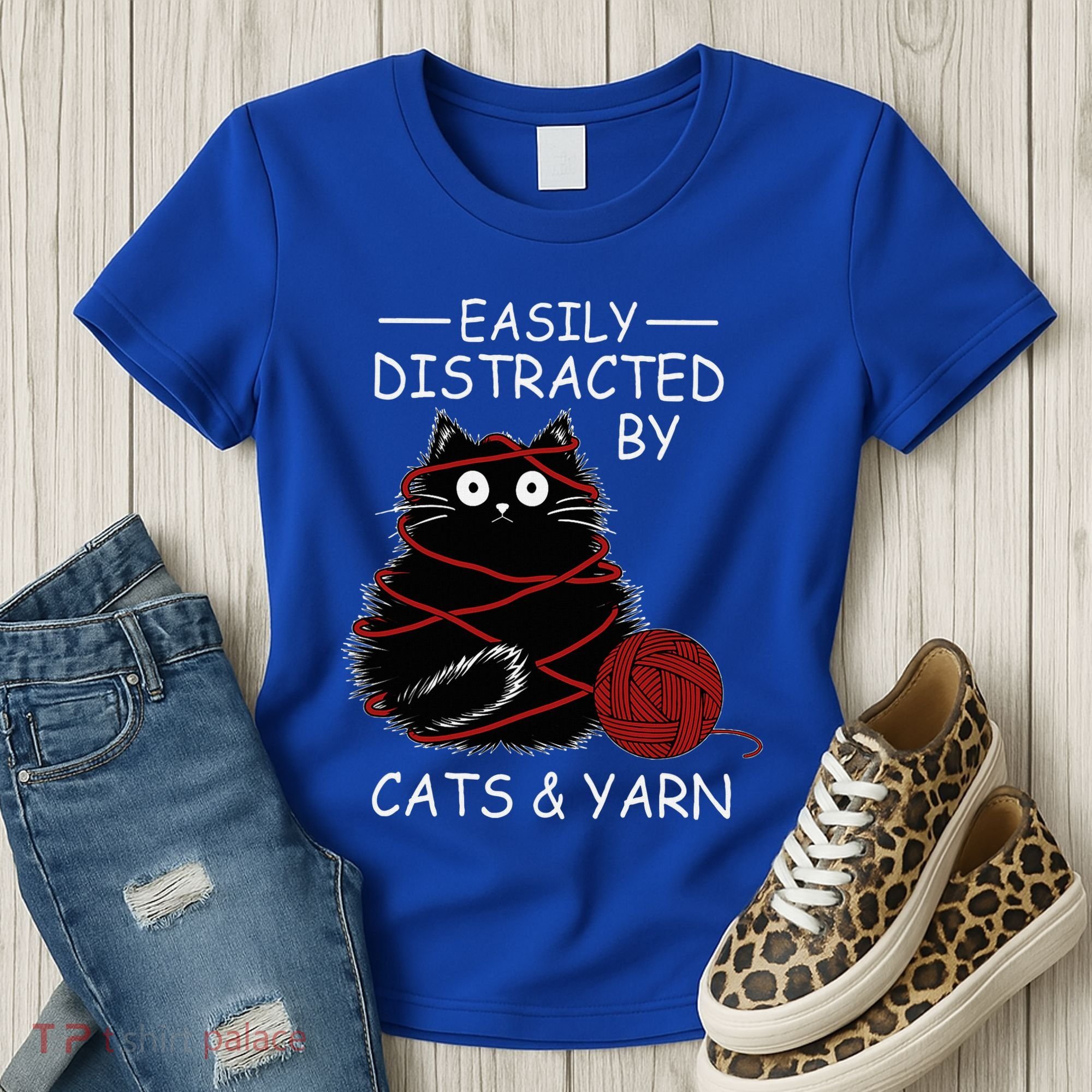 Easily Distracted By Cats And Yarn Kitten Lover Crochet Women's T-Shirt