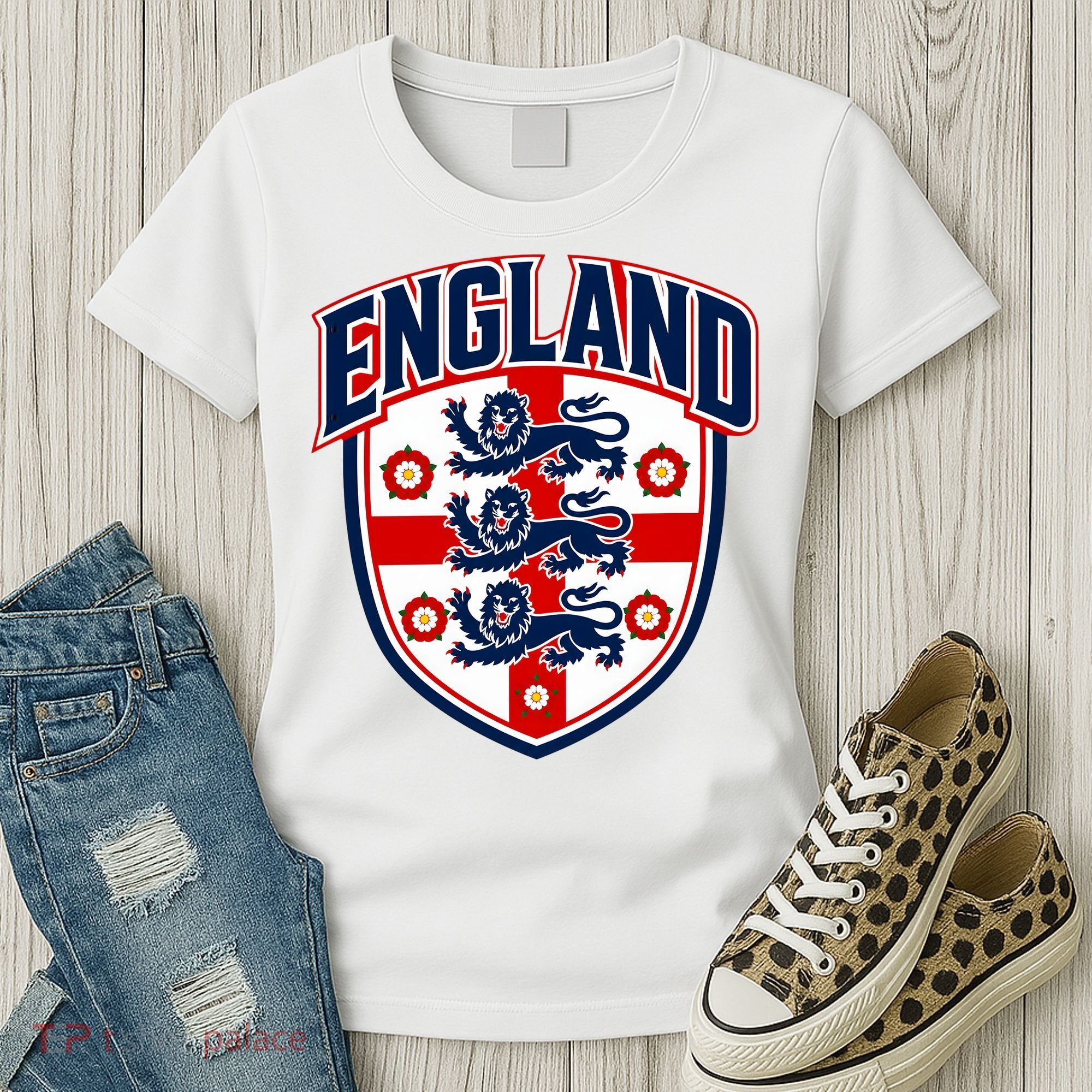 England English Flag Crest Soccer Fan Women's T-Shirt