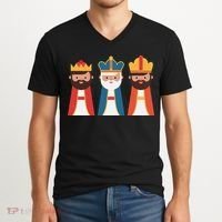 Epiphany Feliz Dia De Reyes Three Wise Happy Holy Kings V-Neck T-Shirt thumb 2