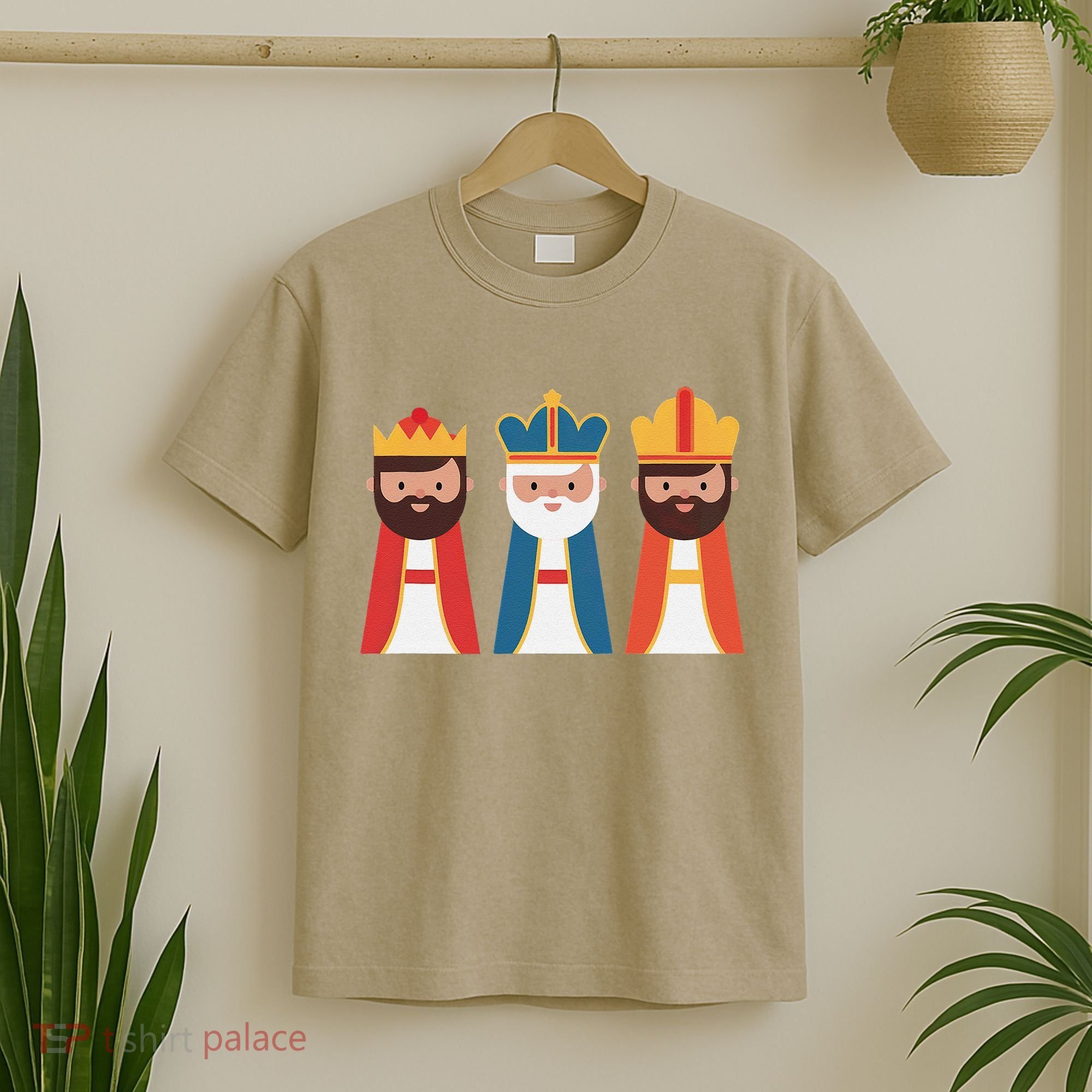 Epiphany Feliz Dia De Reyes Three Wise Happy Holy Kings T-Shirt