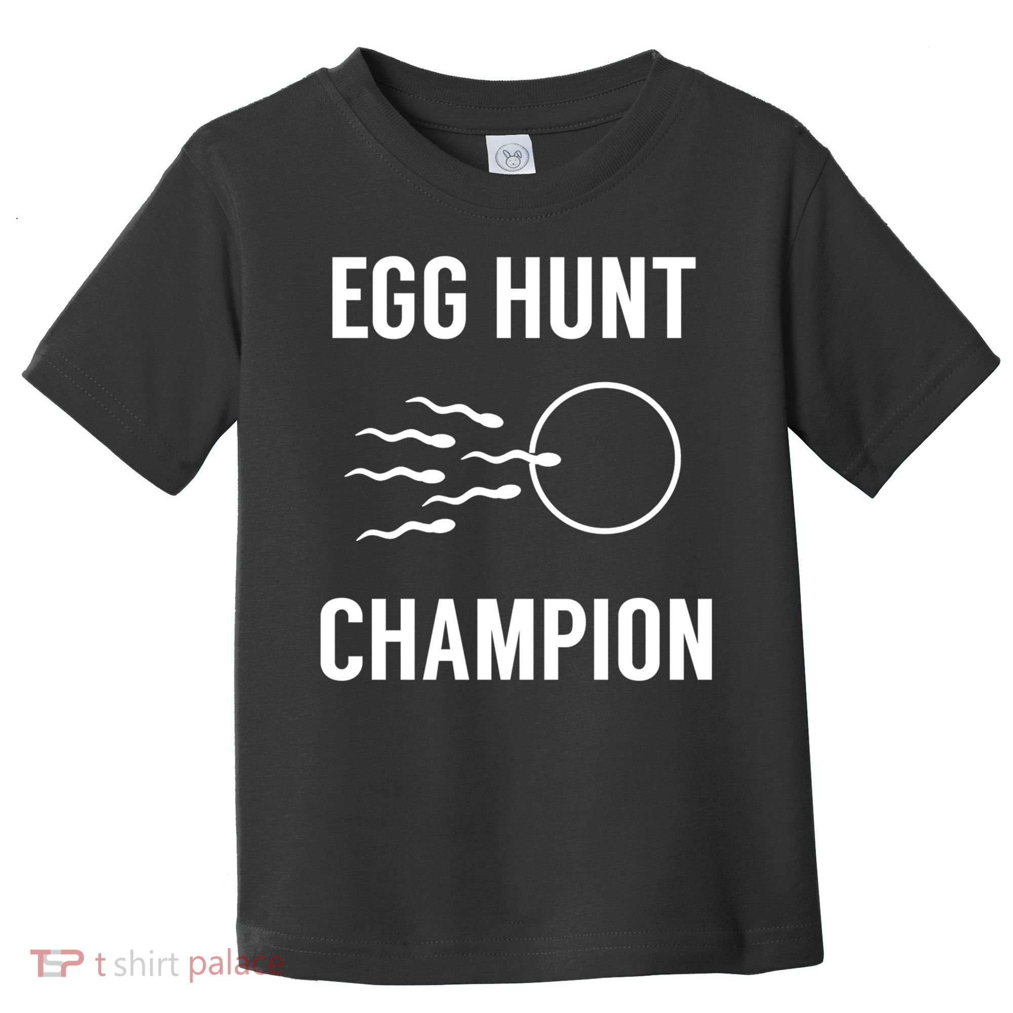 Egg Hunt Champion Gift Funny Dad Easter Pregnancy Announcement Gift Toddler T-Shirt