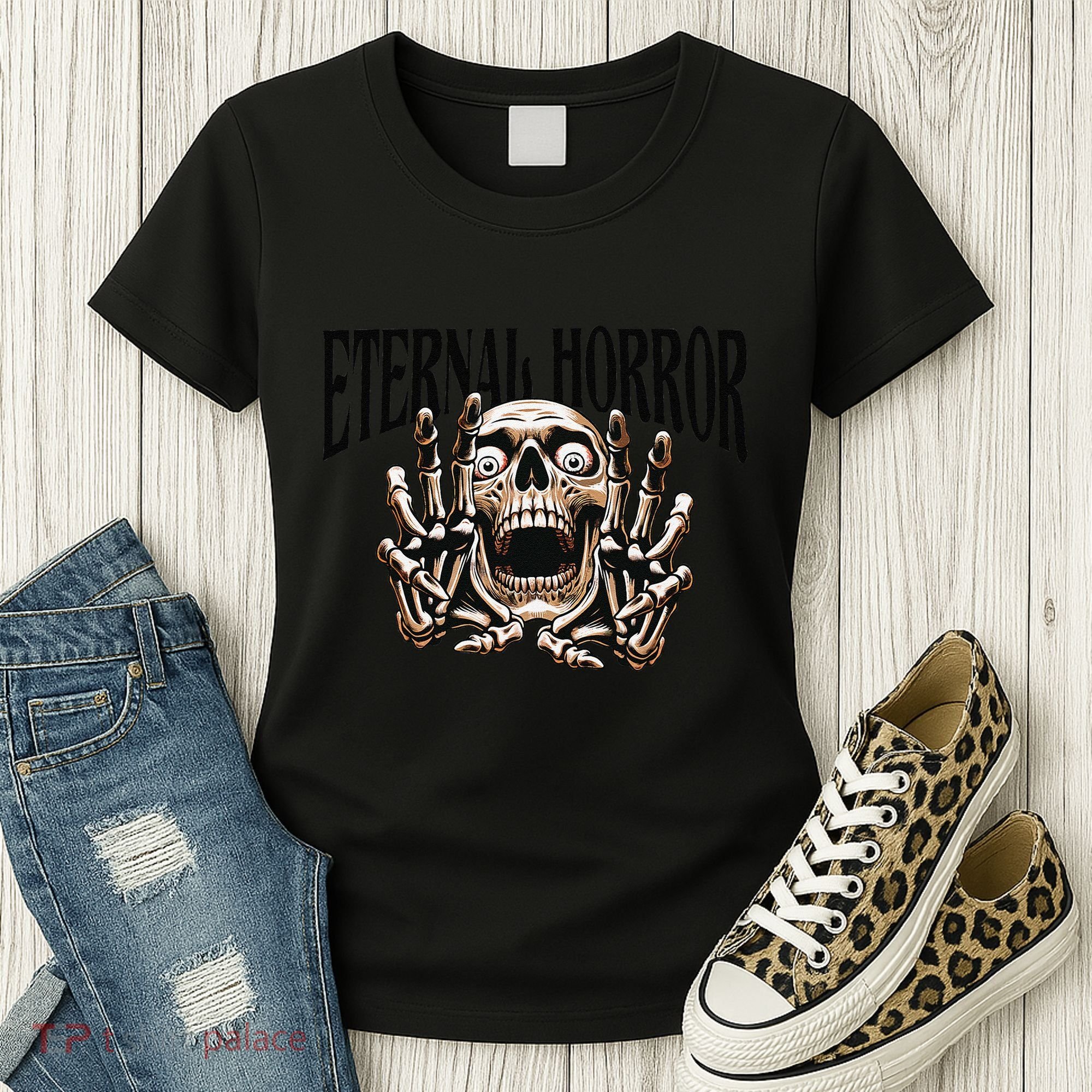 Eternal Horror Creepy Skeleton Screaming Dark Horror Spooky Women's T-Shirt