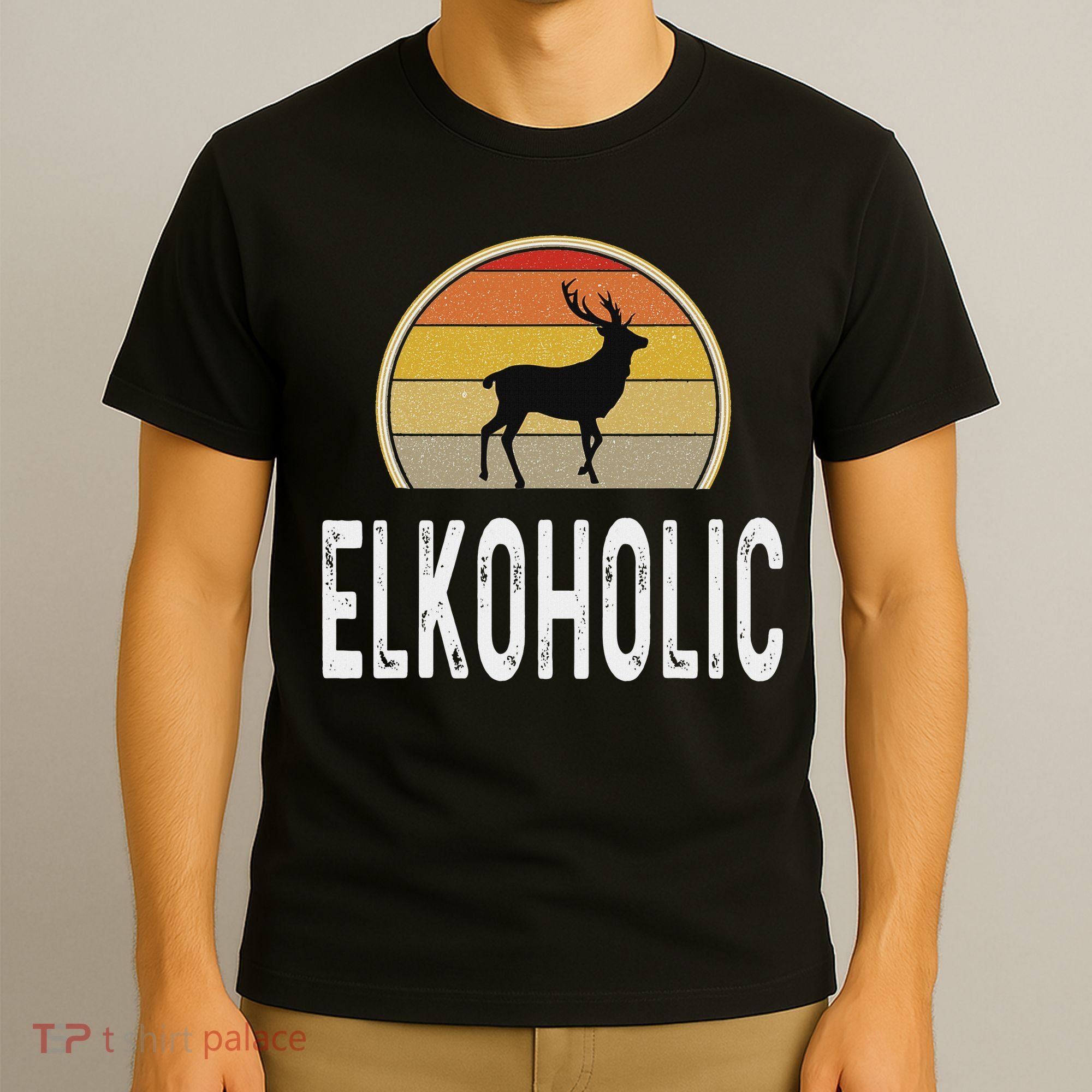 Elk Hunter Gifts Funny Elk Hunting Elkoholic Retro T-Shirt