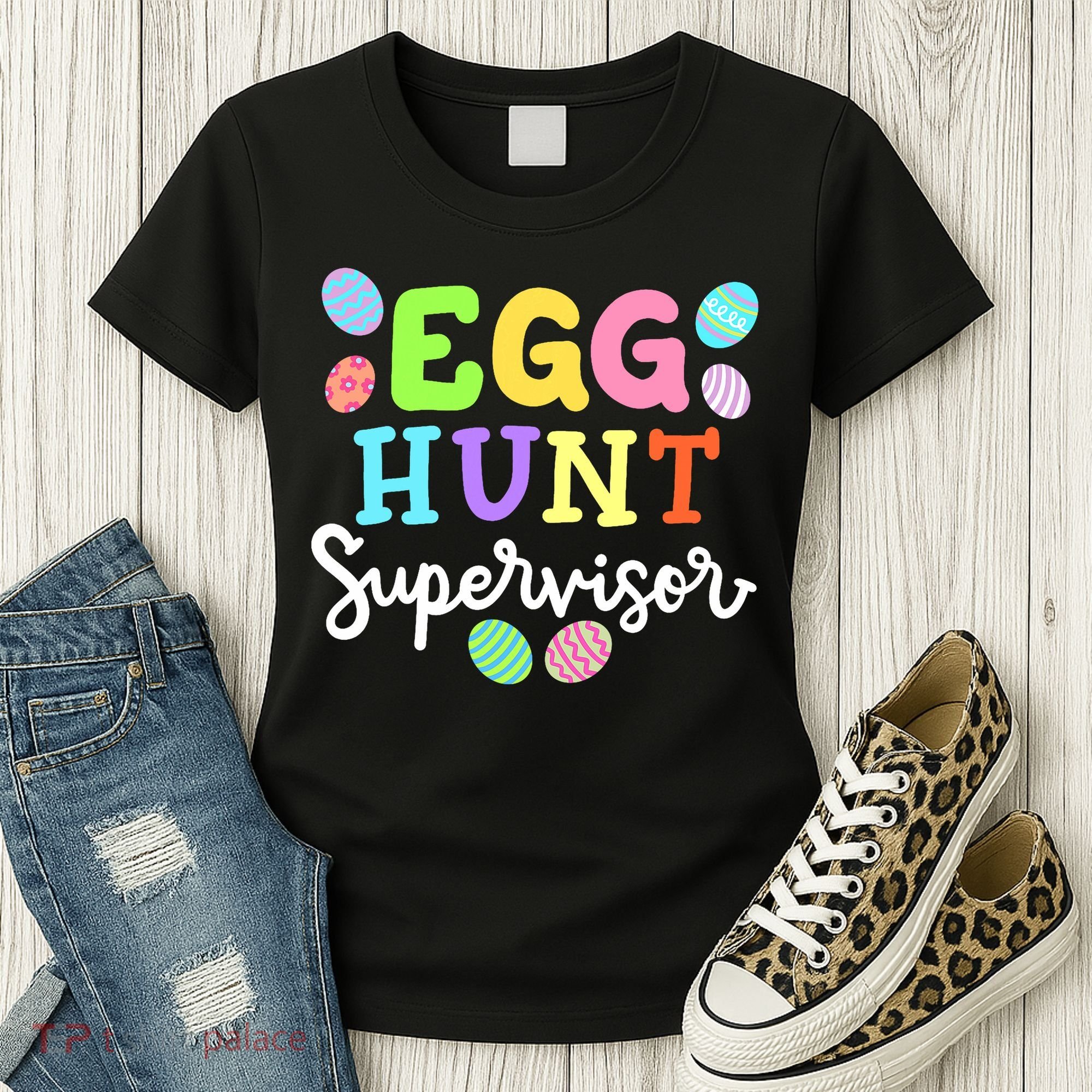 Egg Hunt Supervisor Funny Easter Mom Dad  Women's T-Shirt