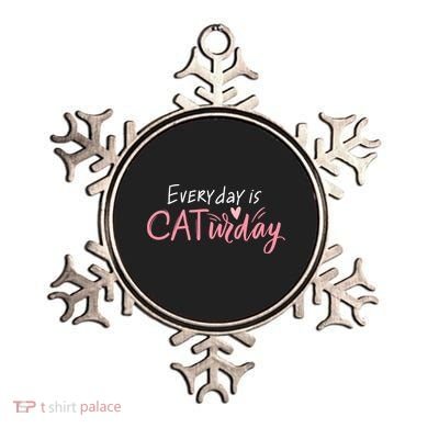 Everyday Is Caturday Cat Lover Ornament