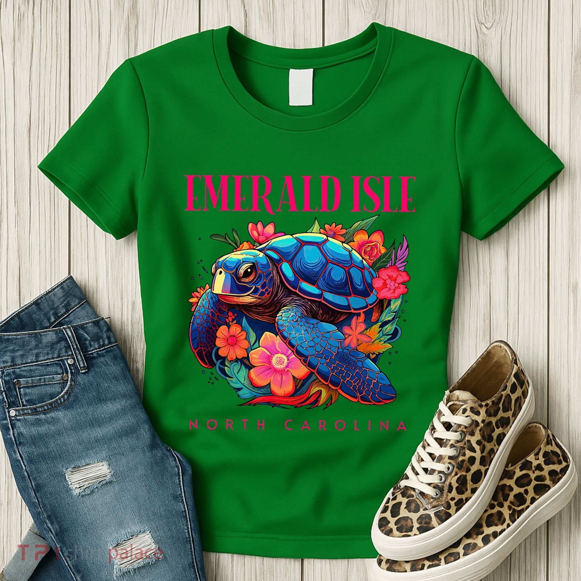 Emerald Isle North Carolina Floral Beach Turtle Souvenir Women's T-Shirt