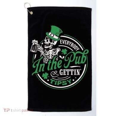 Everybody In The Pub Gettin Tipsy Shenanigans Drinking Golf Towel