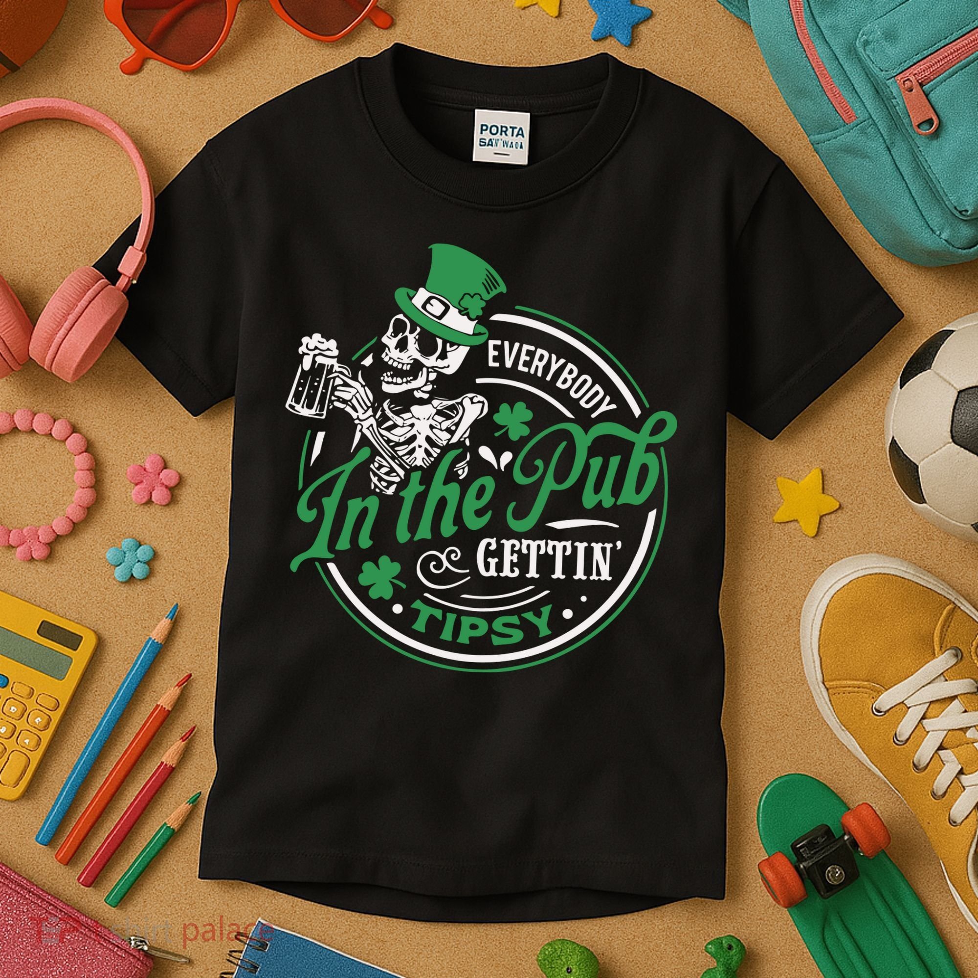 Everybody In The Pub Gettin Tipsy Shenanigans Drinking Kids T-Shirt