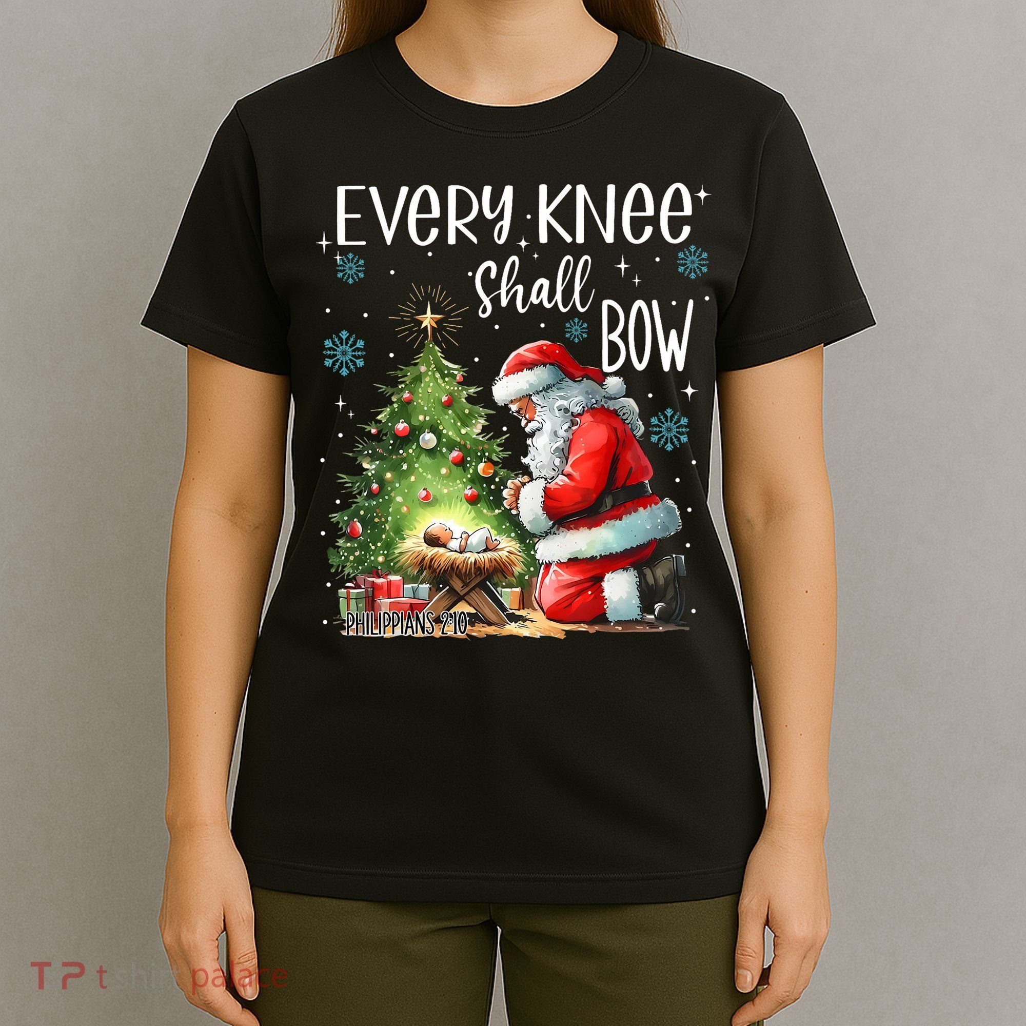 Every Knee Shall Bow Santa Christmas Nativity Scene Xmas T-Shirt