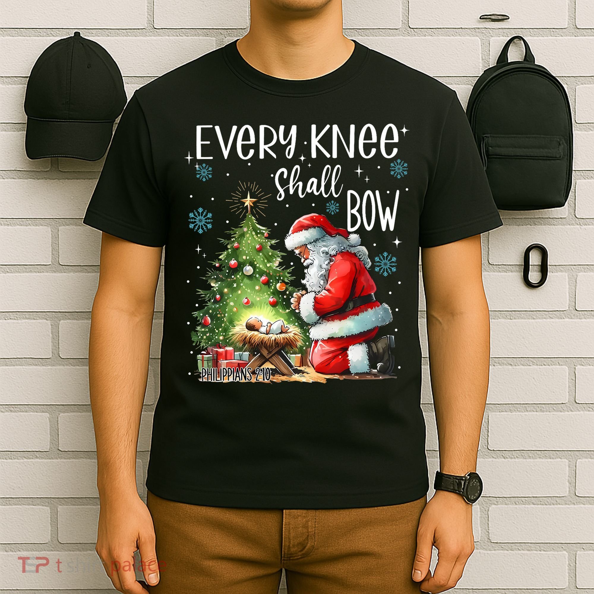 Every Knee Shall Bow Santa Christmas Nativity Scene Xmas T-Shirt